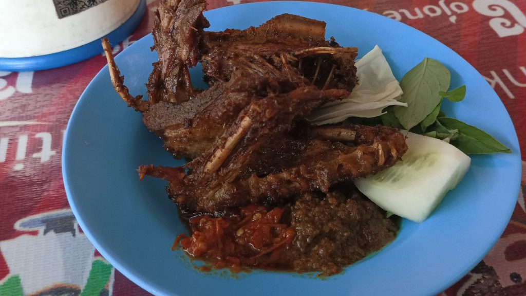 Lezatnya Bebek Cak Kumis&nbsp;Bojonegoro