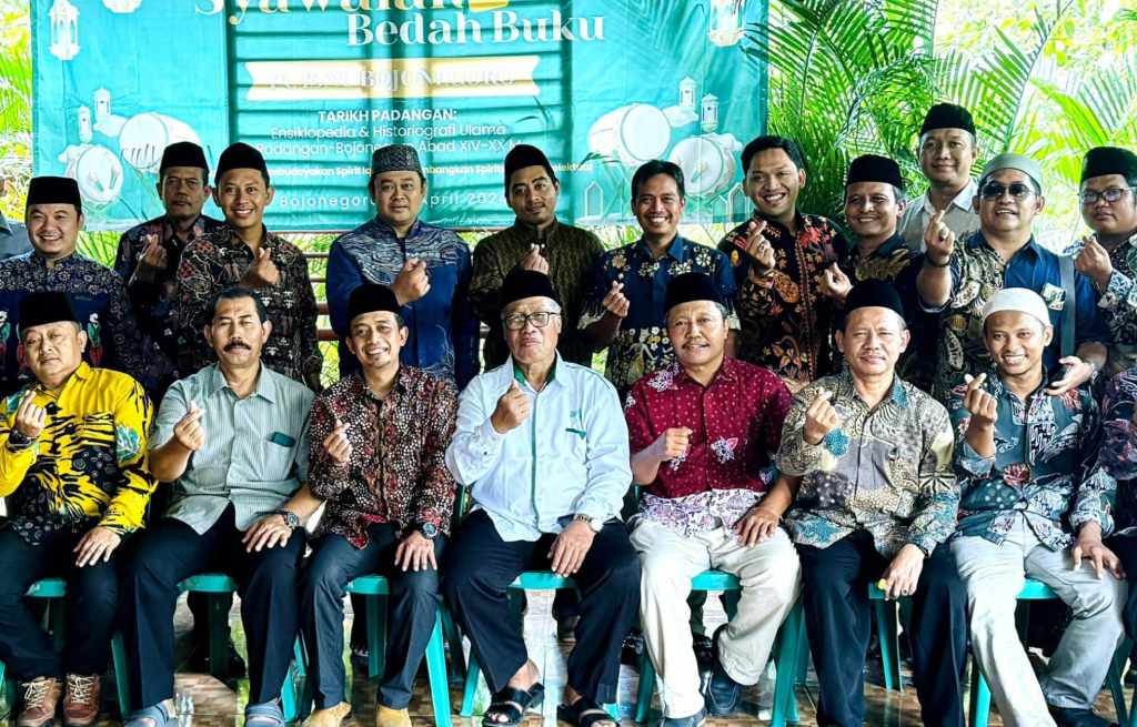 Isnu Bojonegoro Adakan Halal Bihalal dan Bedah Buku Tarikh&nbsp;Padangan