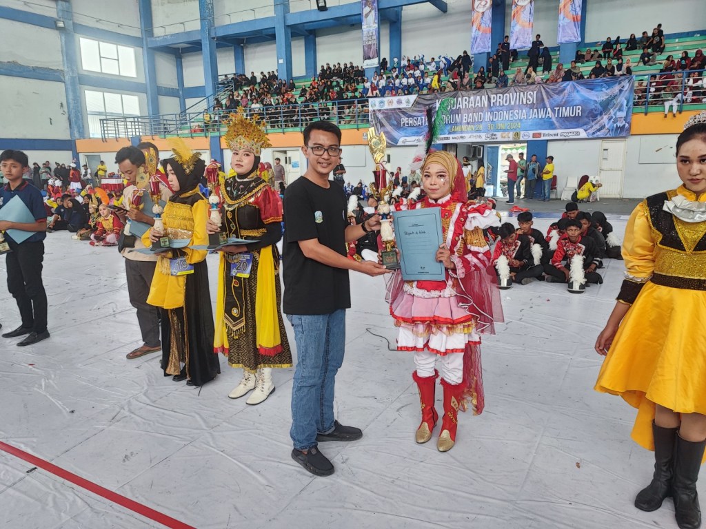 Gita Lintang Sembilan Juara 2 Drum Band Kejurdaprov&nbsp;2024