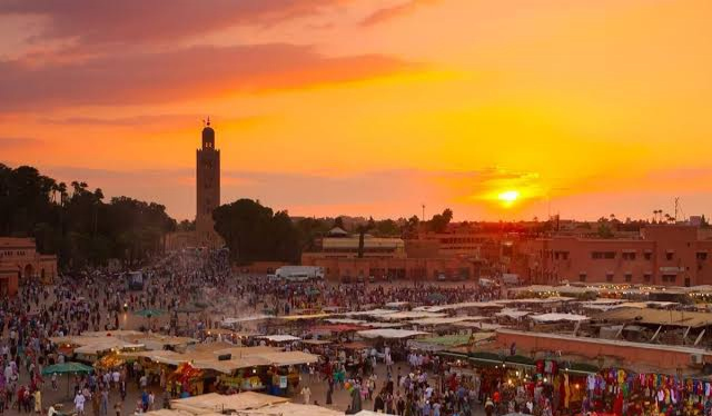 Maroko Al Maghribi: Negeri Sejuta Wali, Bumi Dzuriyah Nabi